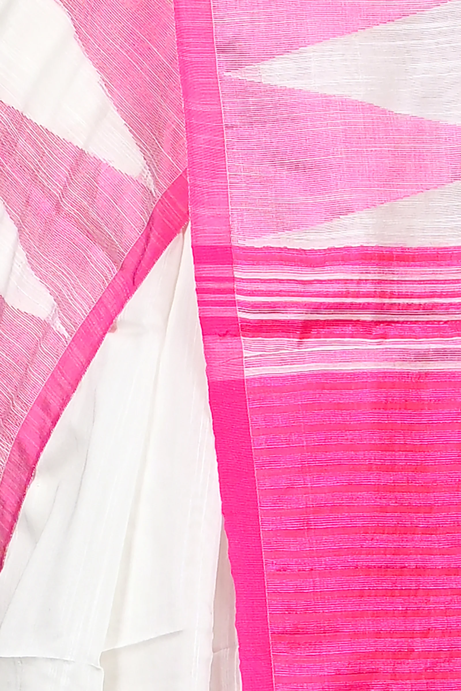 White Cotton Blended Pariva Hand Loom Saree (351)